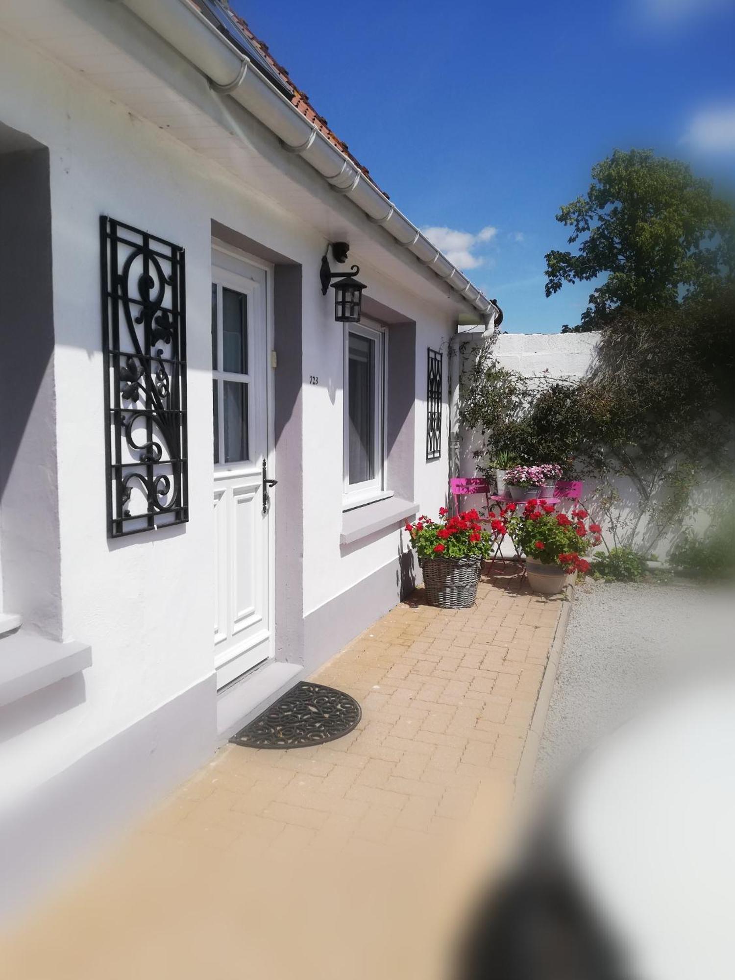 La Petite Maison De Marie Licques Rum bild